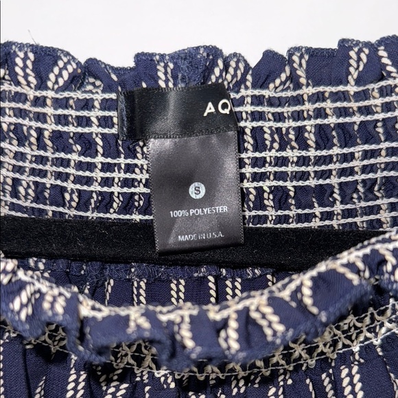 Aqua Navy Striped Women's off the shoulder top - size small - Picture 2 of 4